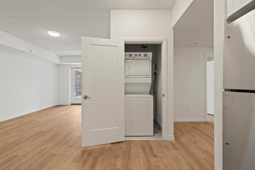 Greg Playford Place - laundry