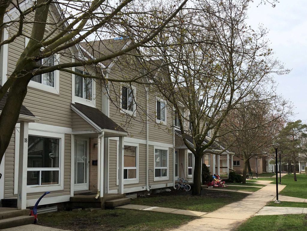 2010 Wavell Street, London Ontario, N5V 4P8